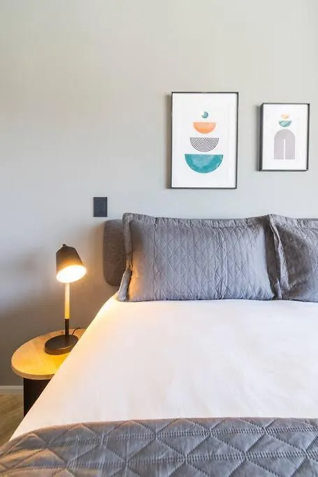 Beautiful Brand-New Luxury Apartment In The City Cape Town 0*,